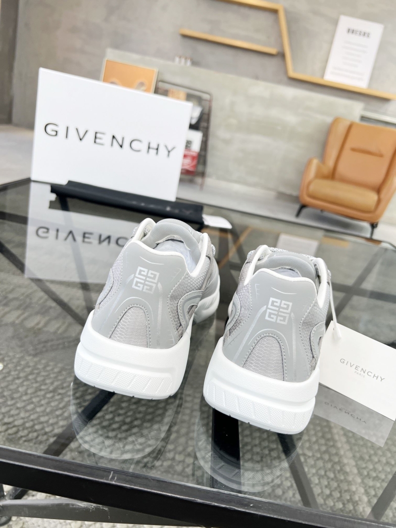 Givenchy Sneakers